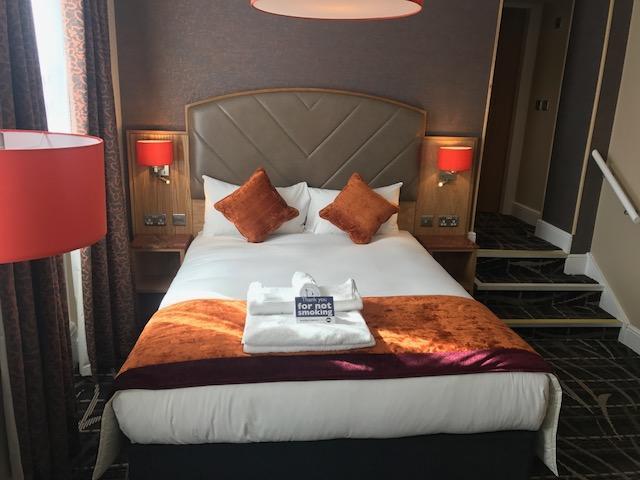 The Crown Hotel Wetherspoon Biggleswade Bagian luar foto